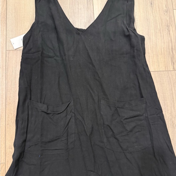 NWT Bumpsuit Maternity Black Romper Jumpsuit Linen Large Oversized Pockets - Picture 3 of 7